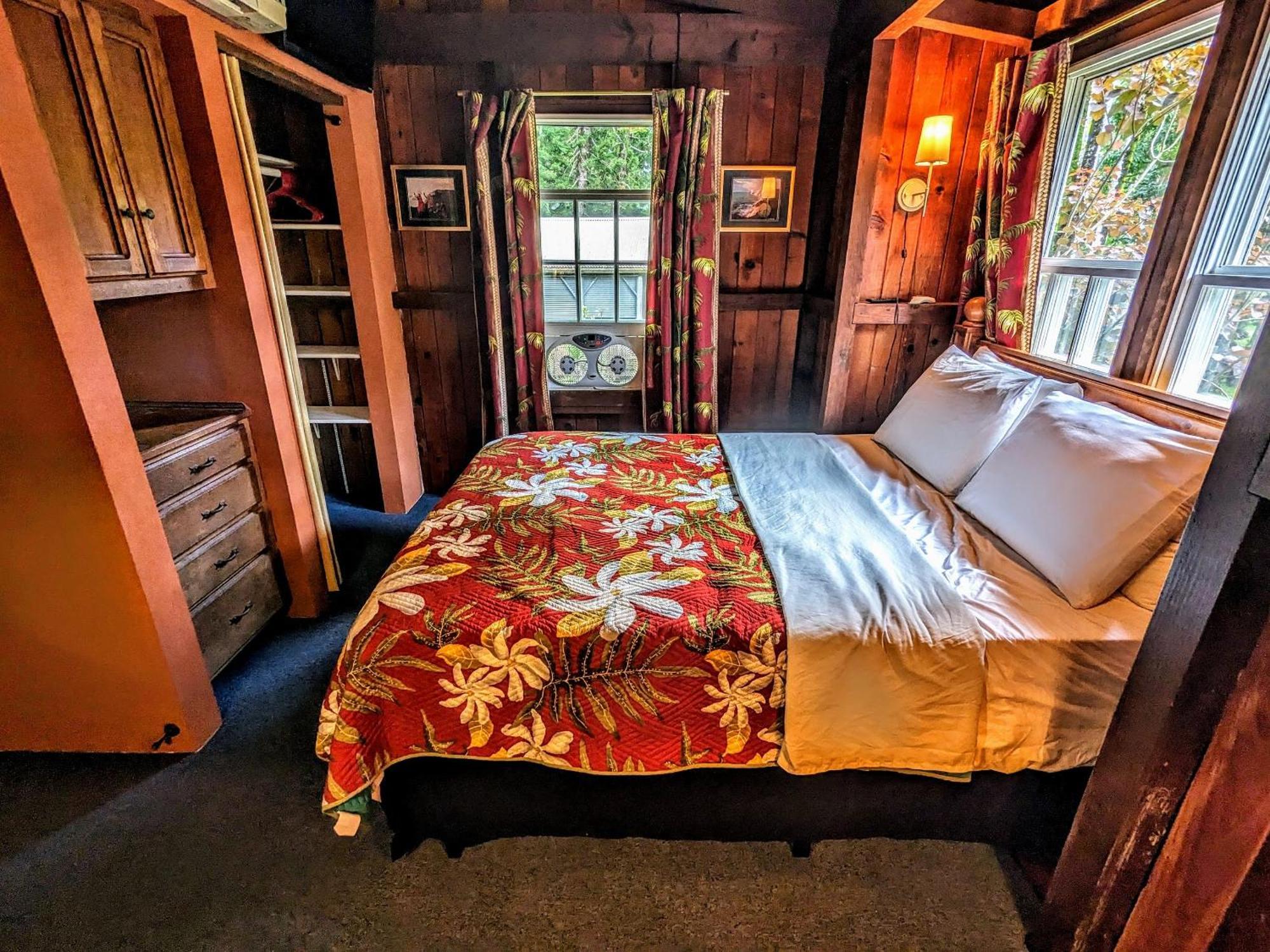 Bed and Breakfast Kehena Mauka Nui Club Lgbtqia+ Clothing Optional Pahoa Номер фото