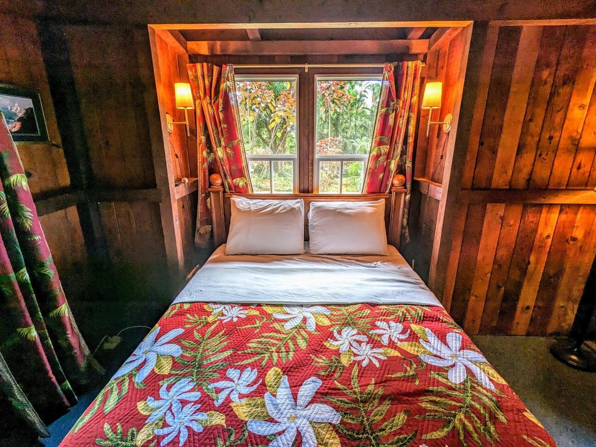 Bed and Breakfast Kehena Mauka Nui Club Lgbtqia+ Clothing Optional Pahoa Номер фото